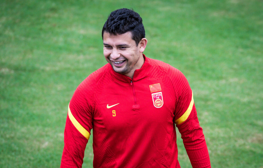 关于转会期体能课后，新疆广汇更衣室发声备战葡超，信心回归，更衣室氛围转暖的信息u8国际