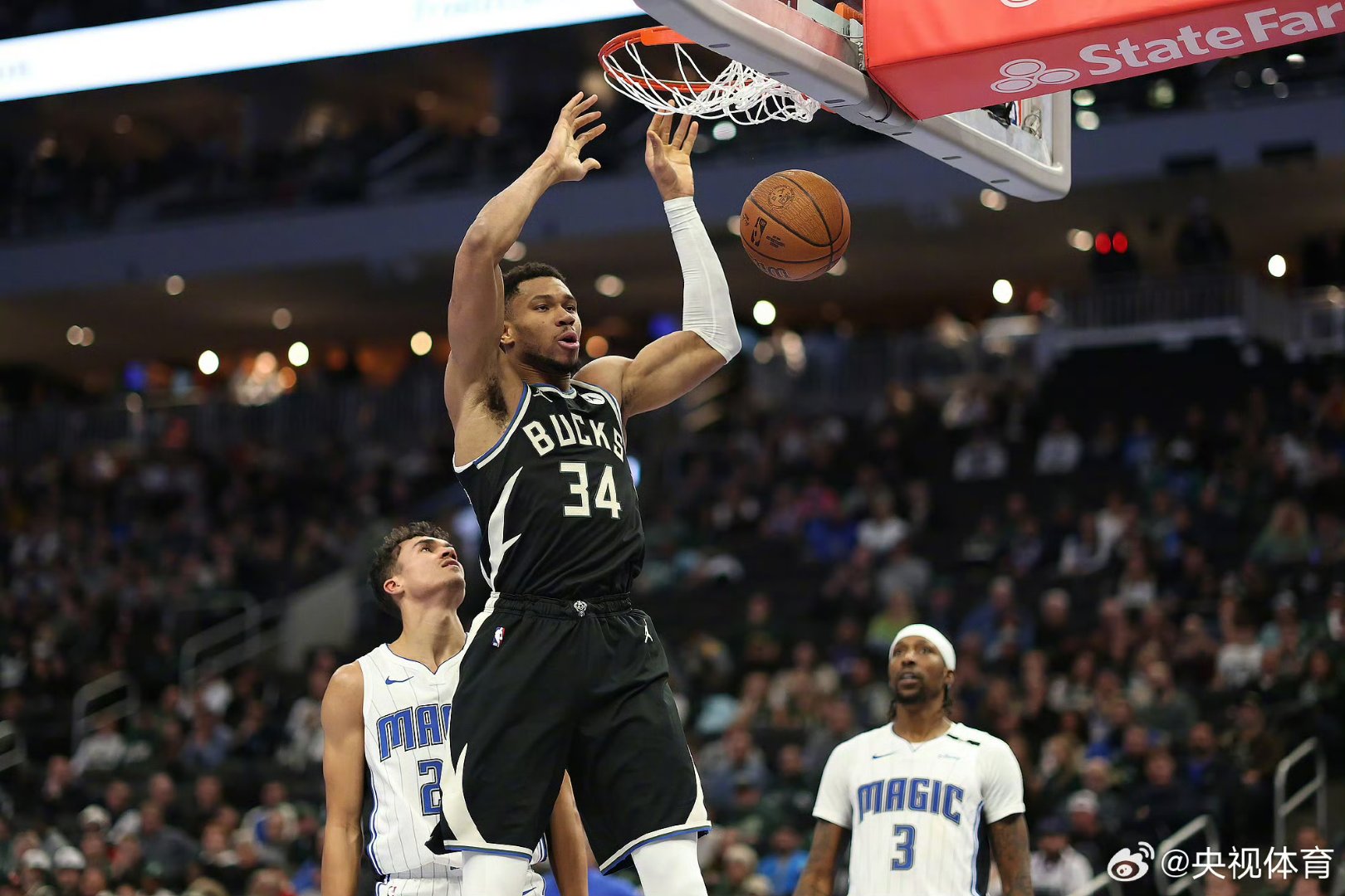 密尔沃基雄鹿围绕德国杯回应争议字母哥在SKT比赛中败北，连对手都承认：NBA常规赛关键时刻攻防权衡的简单介绍u8平台官方入口